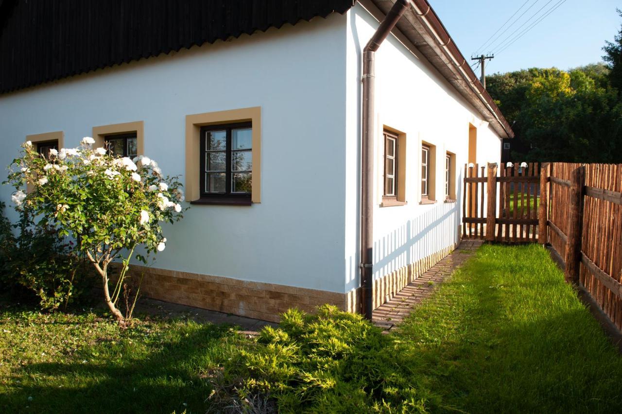 Chalupa Barborka Mezimesti Exterior foto